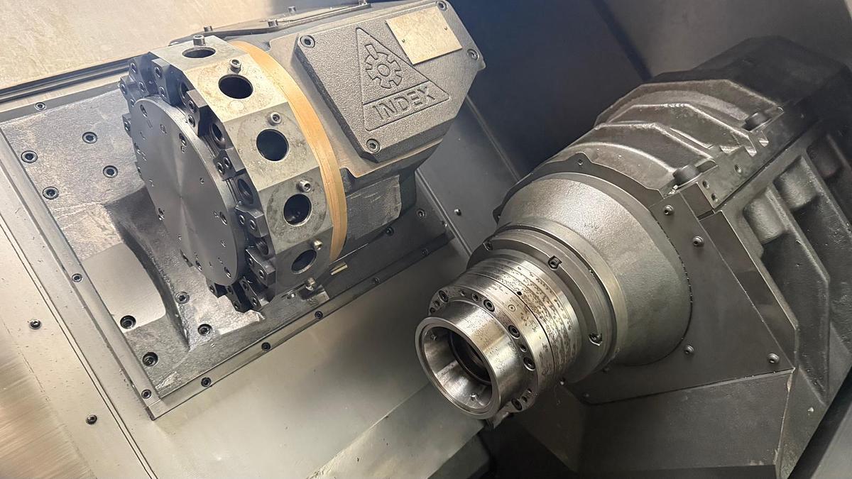 Used Centrum tokarskie INDEX G200C
