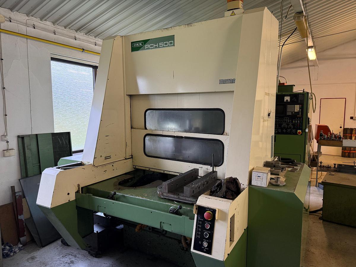 Used Centrum obróbcze dwupaletowe OKK PCH 500