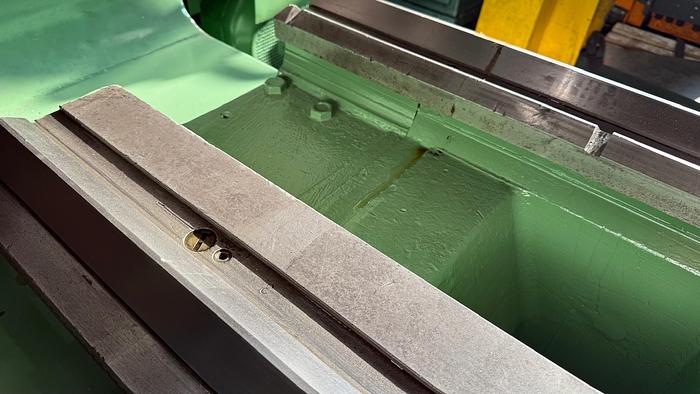 Used Tokarka Poręba TPK 90A1/6000