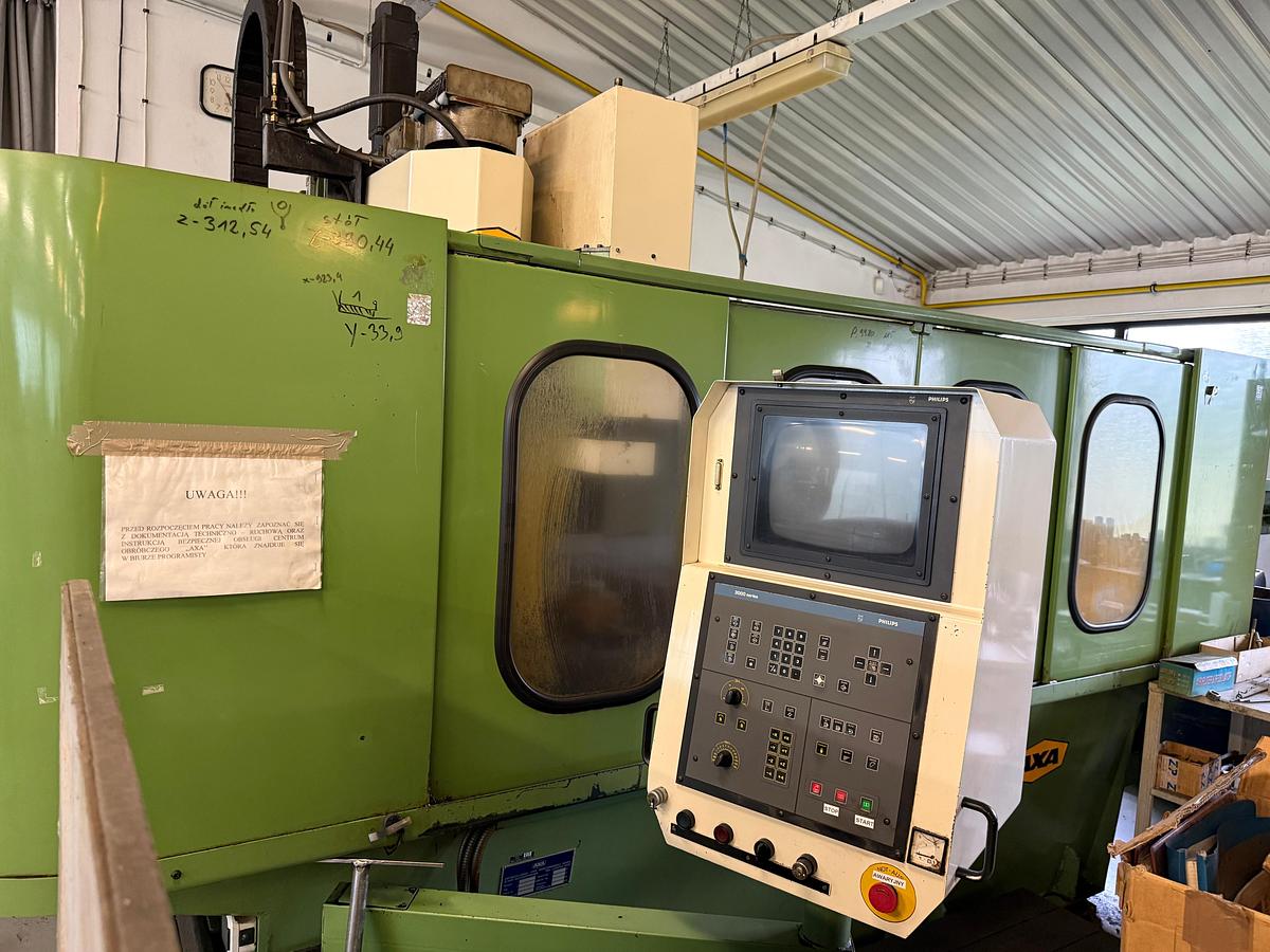 Used Centrum obróbcze AXA VSC 2-1820/720M