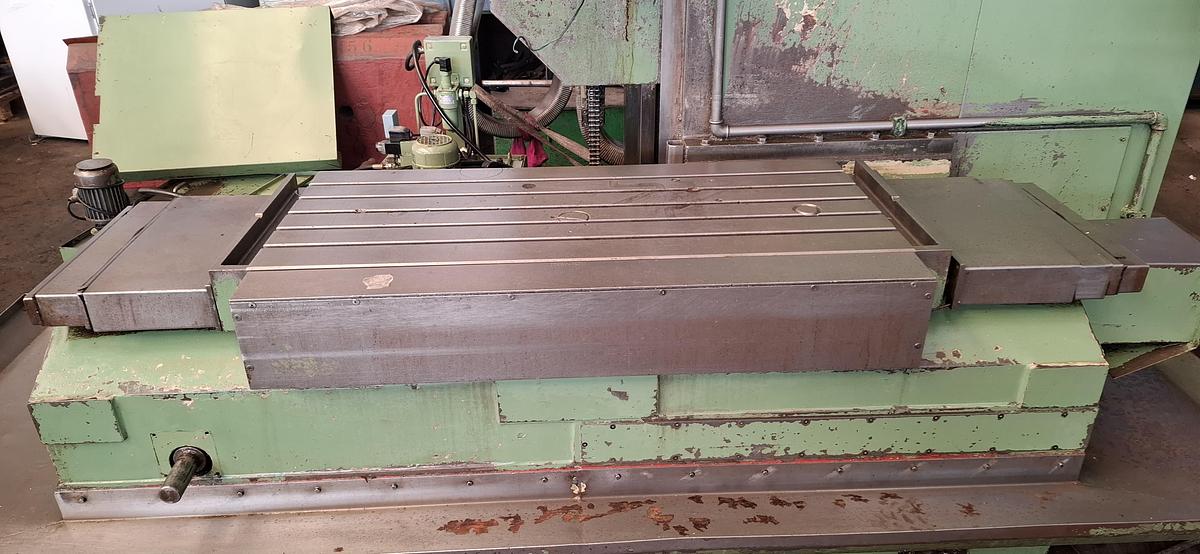 Used Frezarka Łożowa ACME FMB 12 CNC