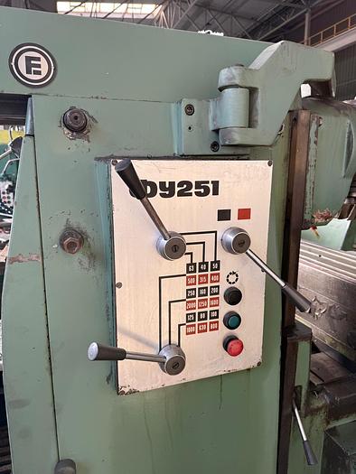 Used Frezarka FU 251