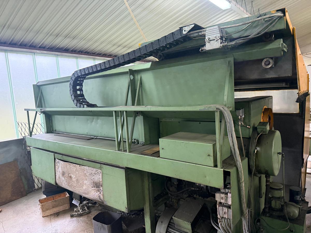Used Tokarka CNC VDF Boehringer DN 820 - 2 