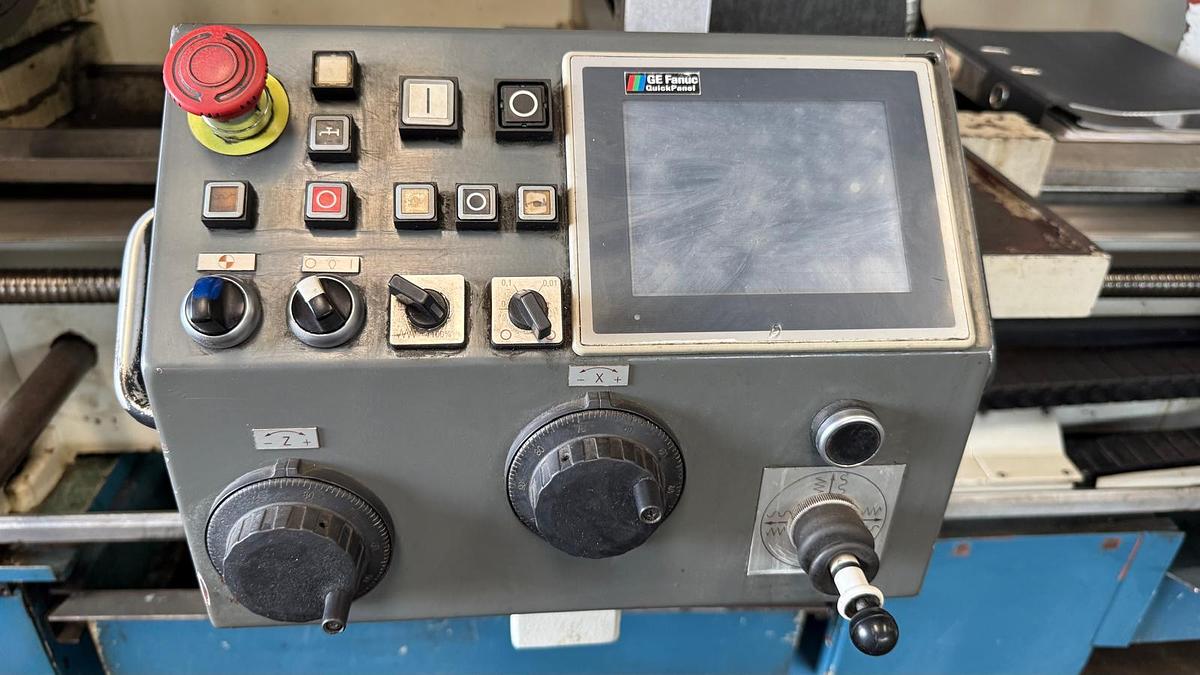 Used Tokarka Tarnów TUJ 560 MEF x 2000