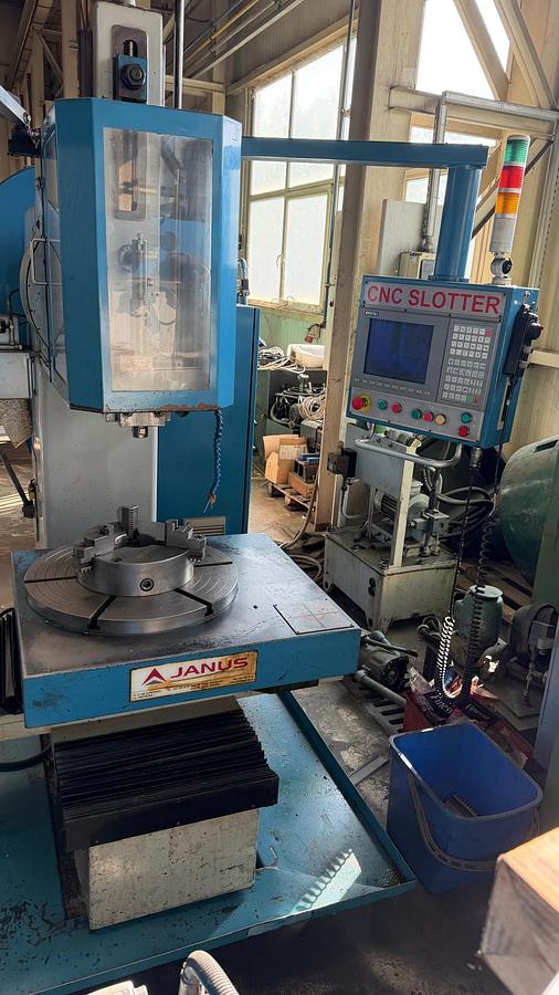 Used Dłutownica JANUS CNC-350