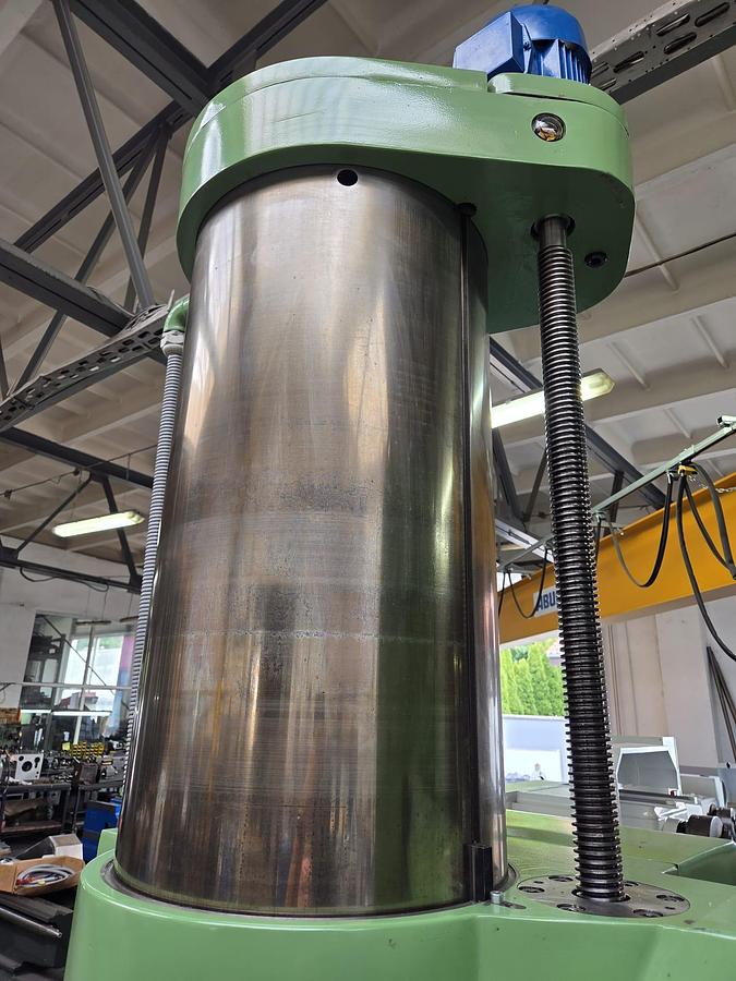 Used Wiertarka promieniowa Cegielski WRA 632