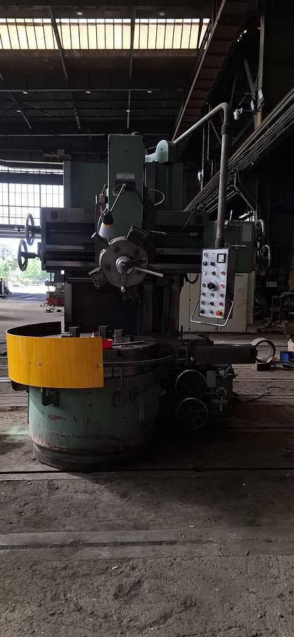 Used Tokarka karuzelowa DEFUM KNA 110