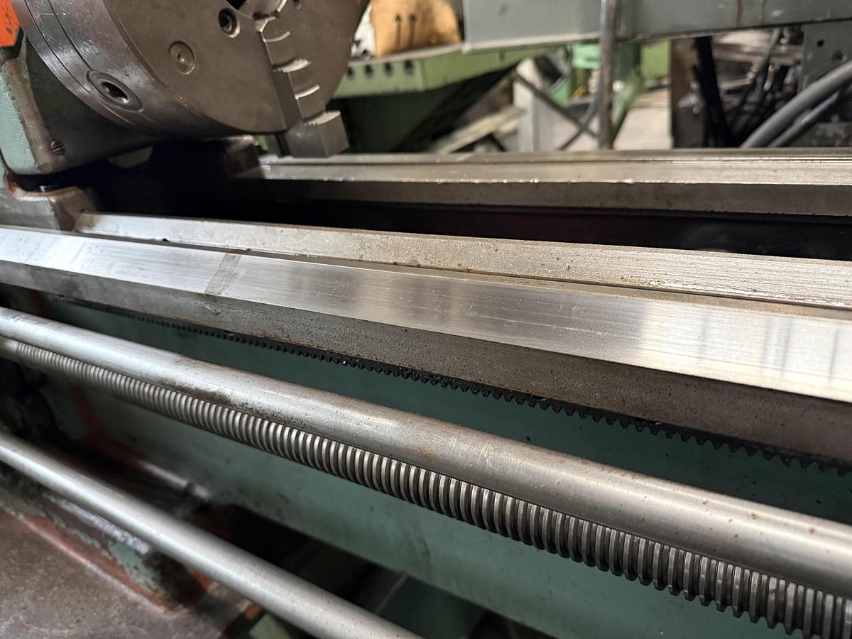 Used Tokarka TOS SV 18 RD / 750