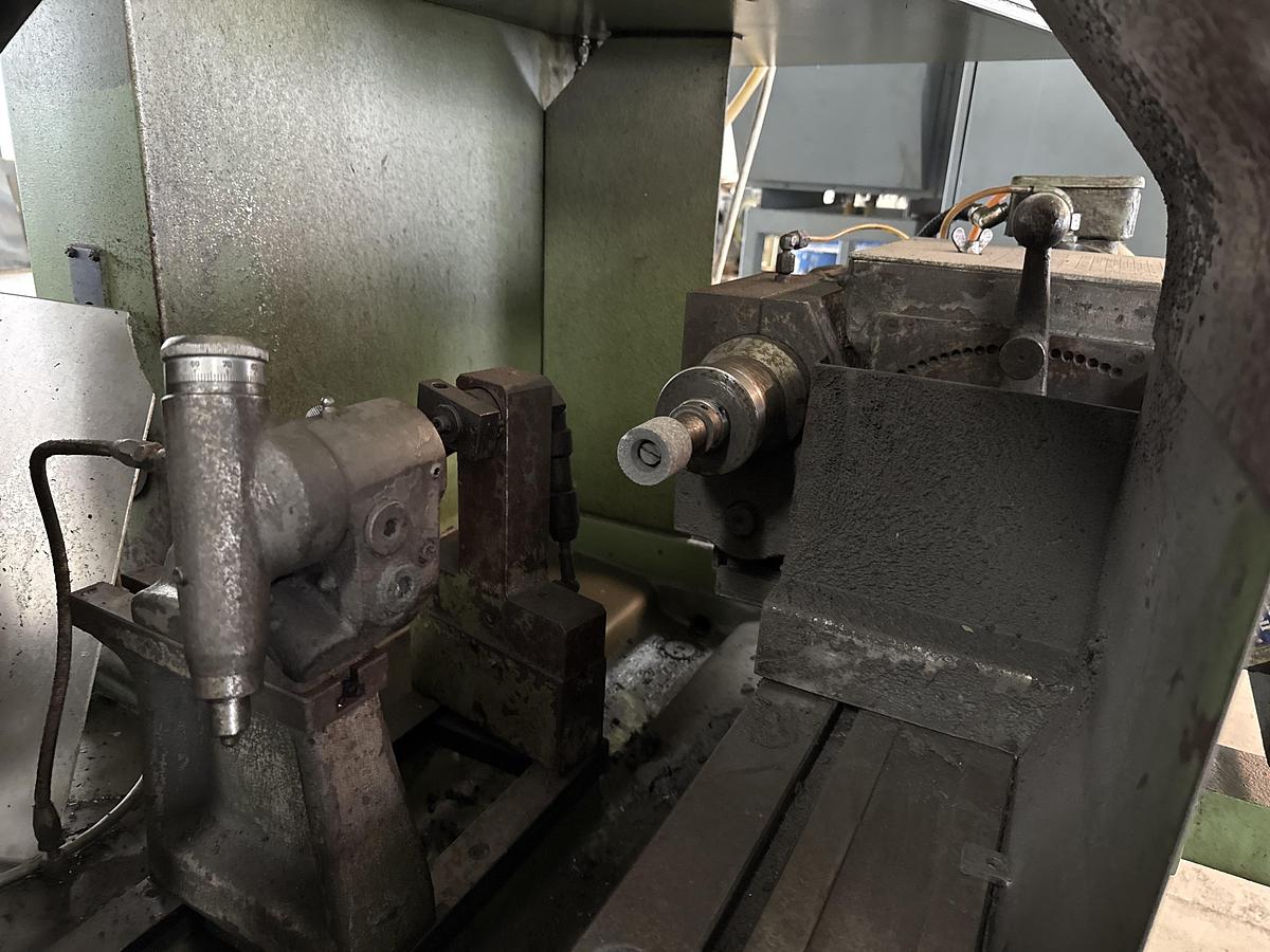 Used Szlifierka do otworów Voumard 5A