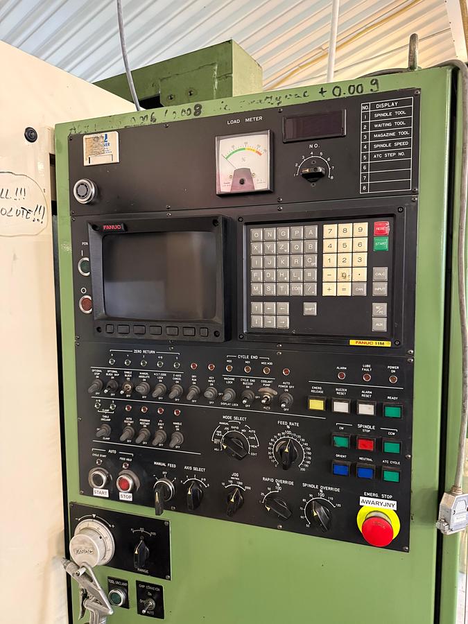 Used Centrum obróbcze dwupaletowe OKK PCH 500