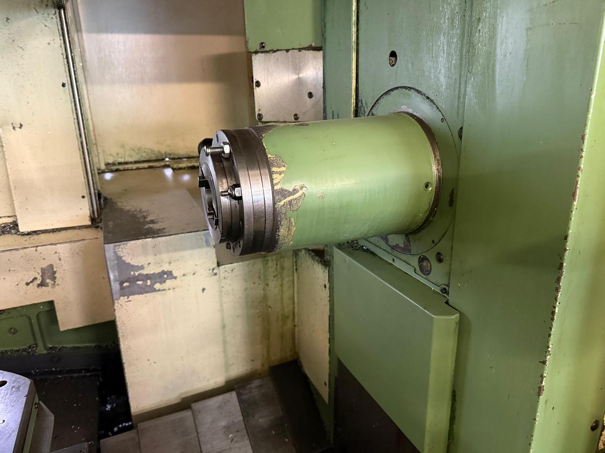 Used Centrum obróbcze dwupaletowe OKK PCH 500