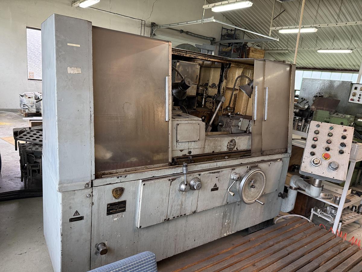 Used Szlifierka do wałków 5K822B