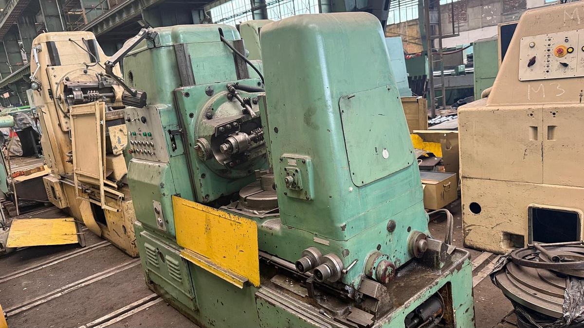 Used Frezarka obwiedniowa 5K324A