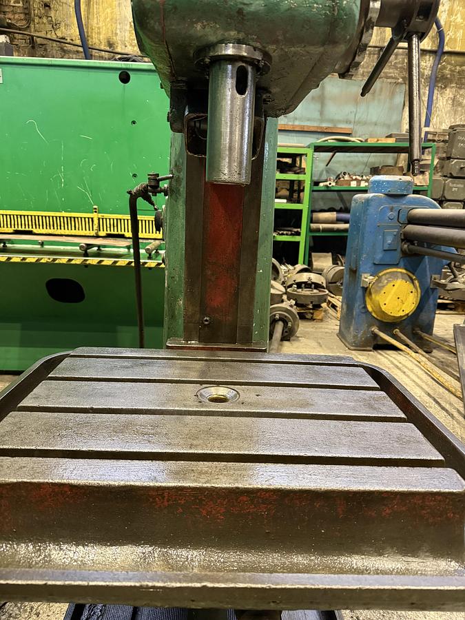 Used Wiertarka kolumnowa CHOFUM WKA 40