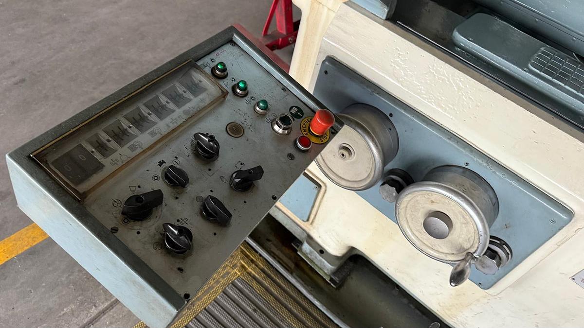 Used Szlifierka do kół zębatych REISHAUER AZO 