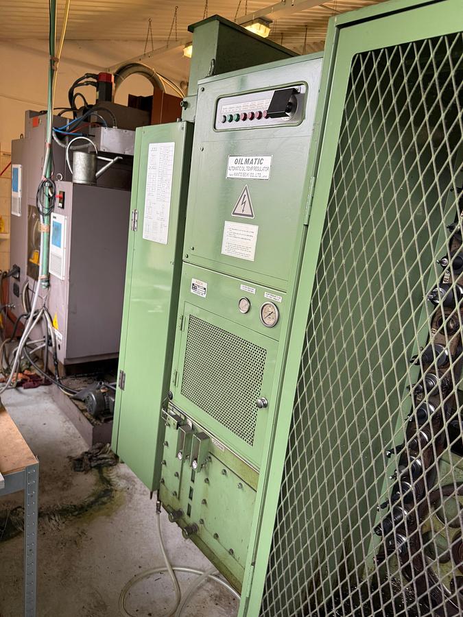 Used Centrum obróbcze dwupaletowe OKK PCH 500