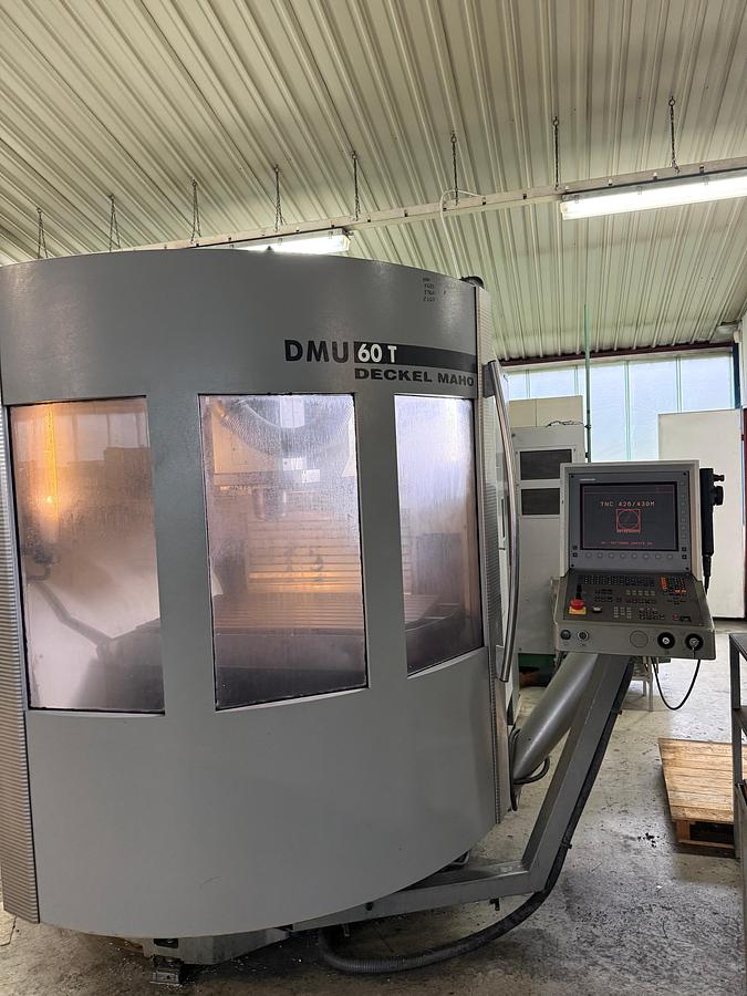 Used Centrum obróbcze Deckel Maho DMU 60T