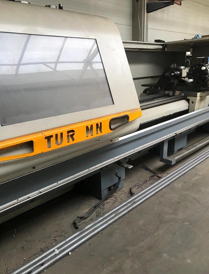 Used Tokarka CNC 