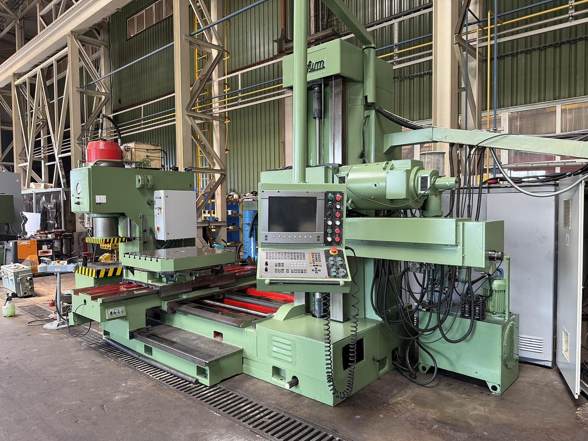 Used Wytaczarka DEFUM WFM 100 N CNC