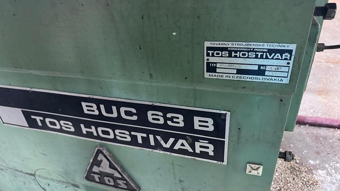 Used Szlifierka do wałków TOS BUC 63 B