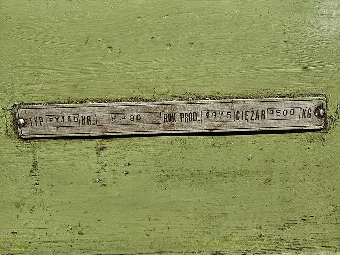 Used Frezarka FYJ 40 