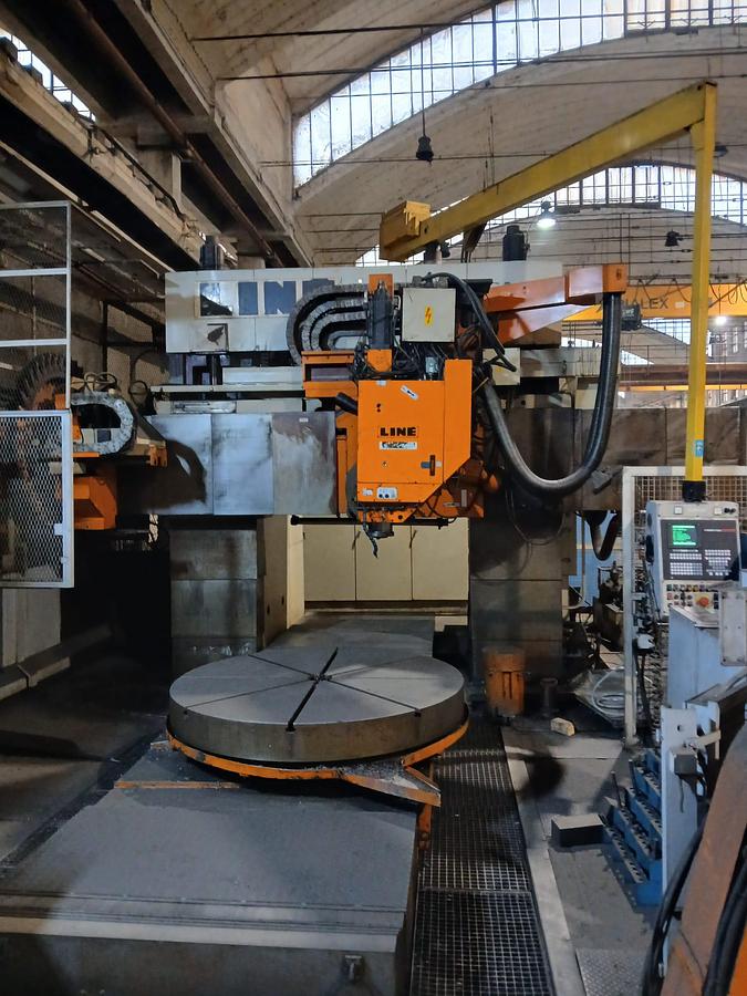 Used Frezarka bramowa LINE