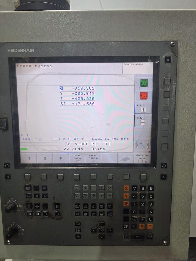 Used Pionowe centrum frezarski-wiertarskie VC 1060 HH