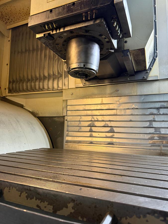 Used Centrum obróbcze Deckel Maho DMU 60T