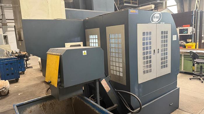 Used Bramowe pionowe centrum obróbcze Johnford DMC-1500H