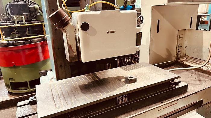 Used Szlifierka do płaszczyzn TOS BRH 40