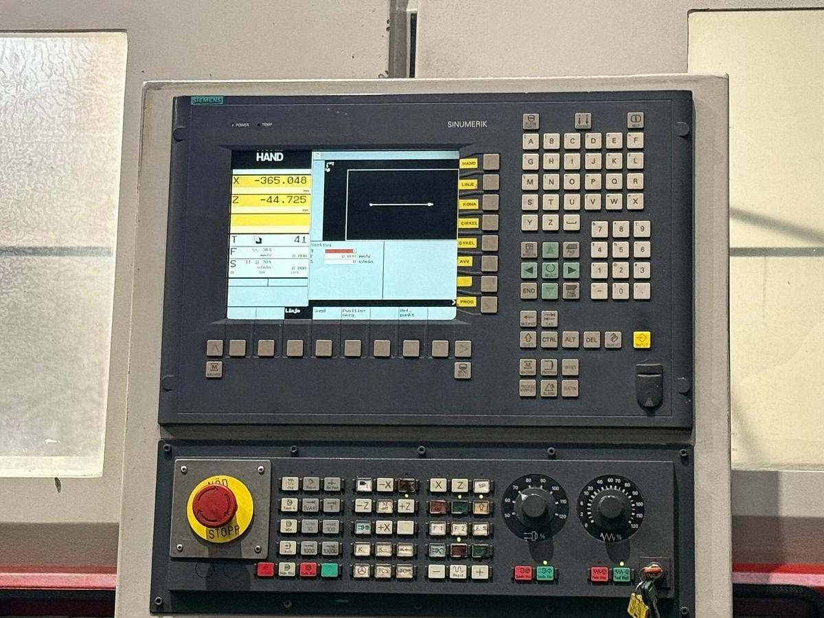 Used Tokarka CNC FAT TUR 560MN