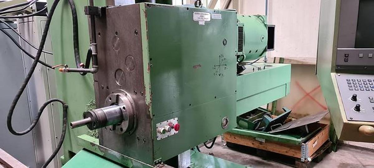 Used Wytaczarka DEFUM WFM 100 N CNC
