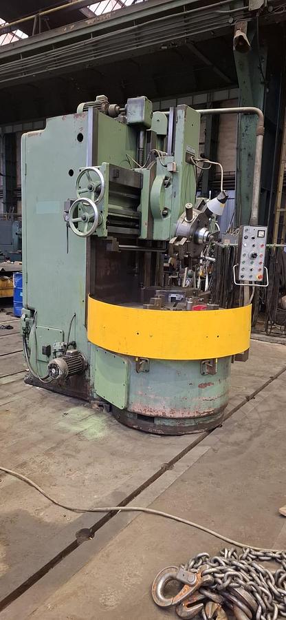 Used Tokarka karuzelowa DEFUM KNA 110