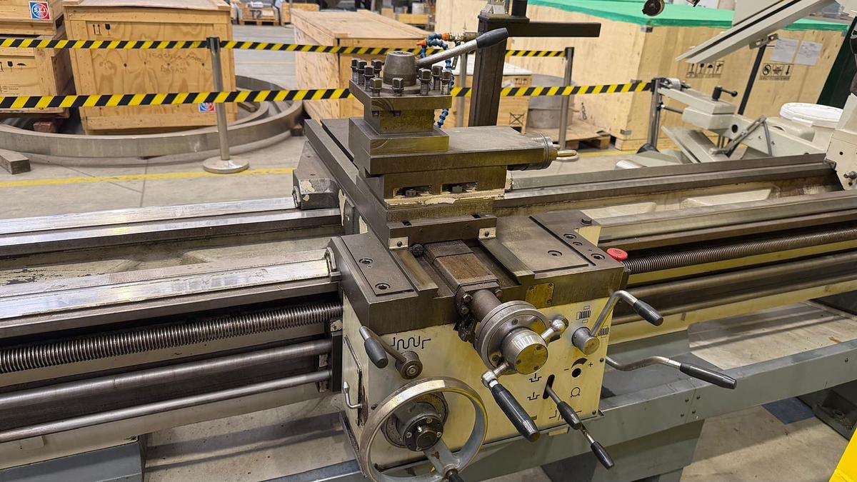 Used Tokarka PONAR TUR 630A / 3000