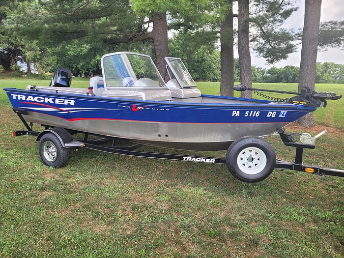 Used 2011 Bass Tracker Pro V16 Guide WT