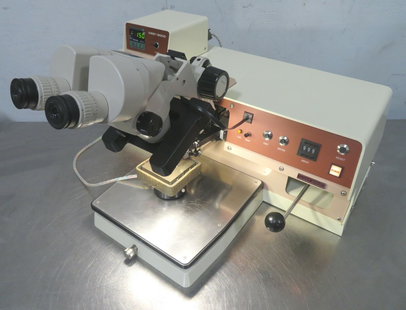 Refurbished Westbond  7476B 90° Vertical Feed Deep Access Wedge Bonder