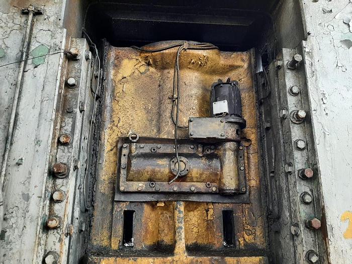 Used Press Trimming K9538