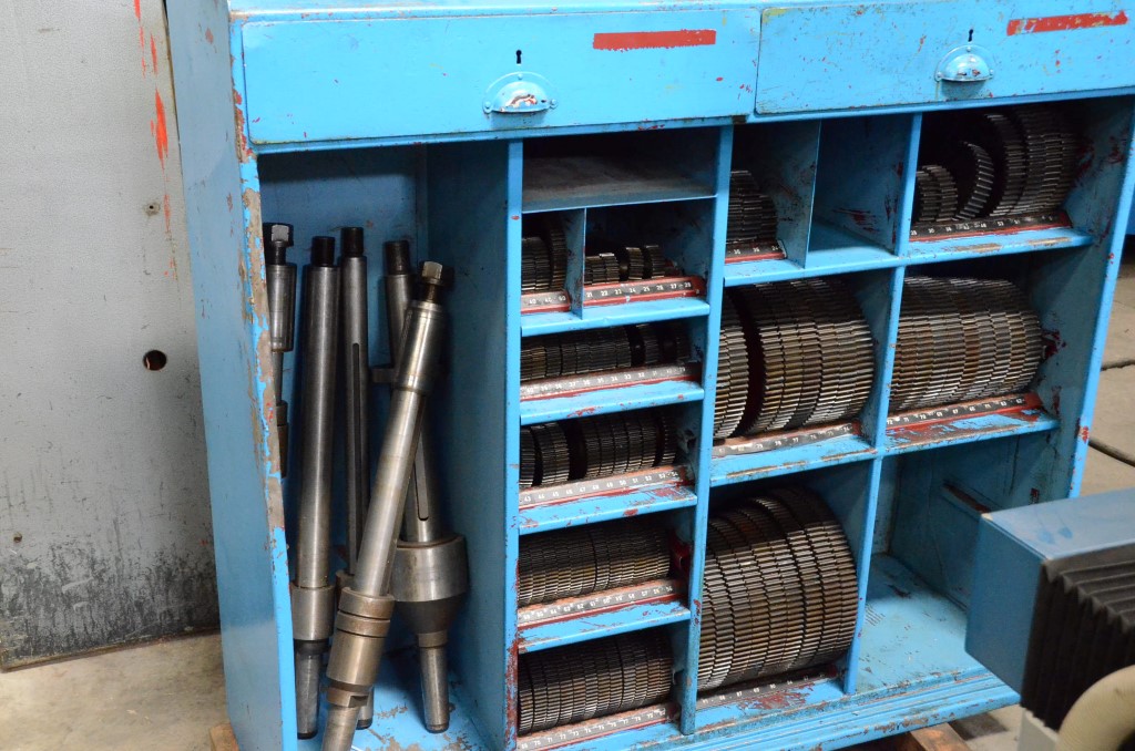 Usado PFAUTER P 1250 Talladoras de Fresa Madre #4317