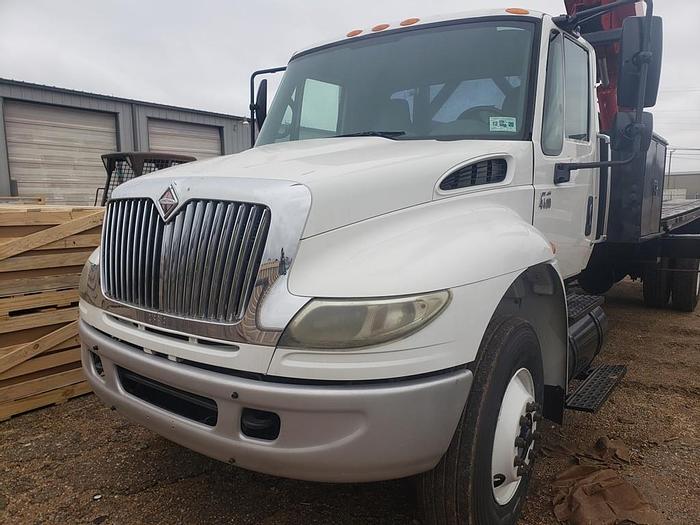 Used 2007 International 4400 Skyhoist RX87 Sign Crane - M26707