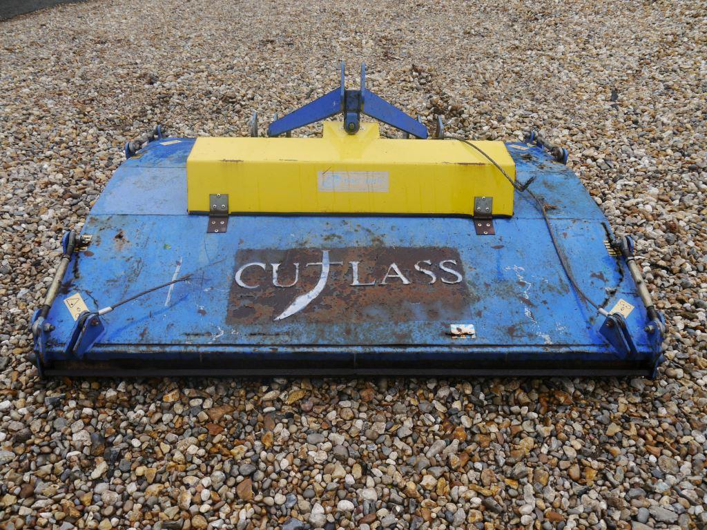 Used Port Agric Cutlass Topper