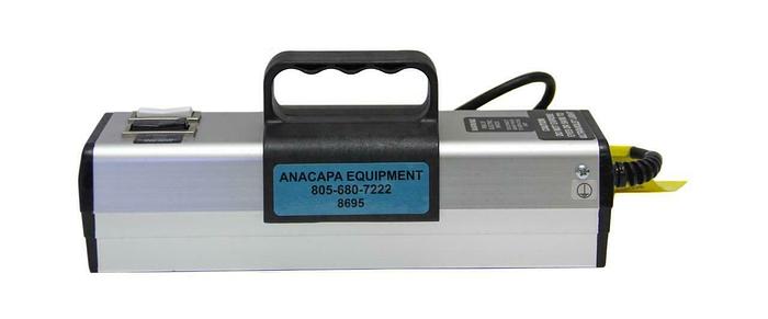 Used Spectroline ENF-260C Handheld UV Lamp 120 Volts, 60Hz, 0.20Amps (8695)W