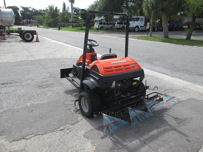 Used Jacobsen Groom Master II Ball Field Groomer for Sale in Braden...