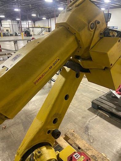 Used FANUC ROBOTS 2018