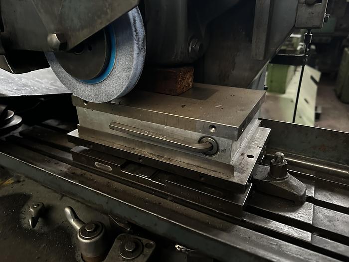 Buone Rettifica Tangenziale JONES & SHIPMAN 540