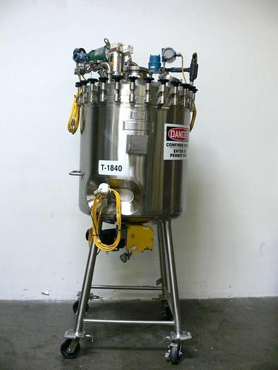 Used Mueller 300 Liter Stainless Steel 100 PSI Reactor w/ Agitator & Bottom Valve
