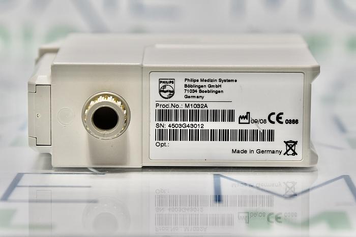 Used Philips M1032A Vuelink Module with Interface Cable