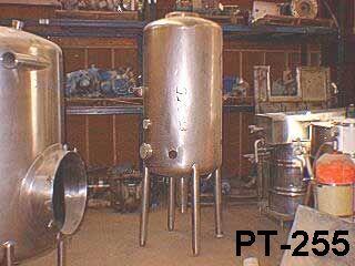 Usado 150 GALLON VACUUM TANK