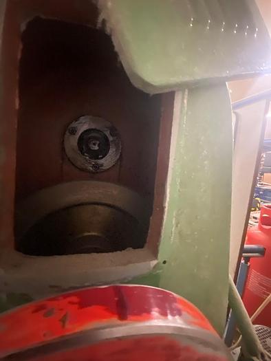 Used Astra 6" Slotting Machine