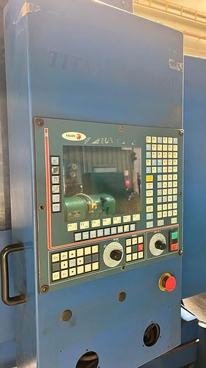 Used Tokarka CNC Pinacho Titan 500