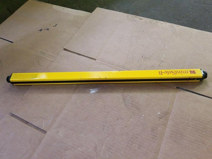 Used STI MS4324B Safety Light Curtain